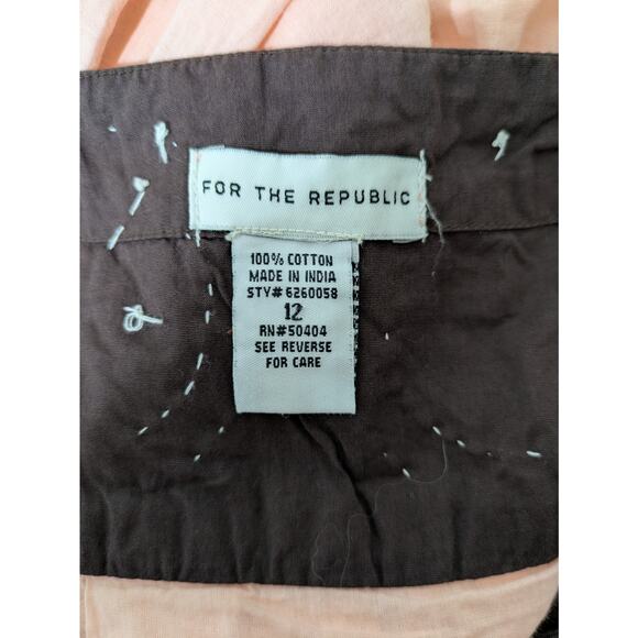 Elegant Peach Embroidered Skirt - Picture 9 of 11